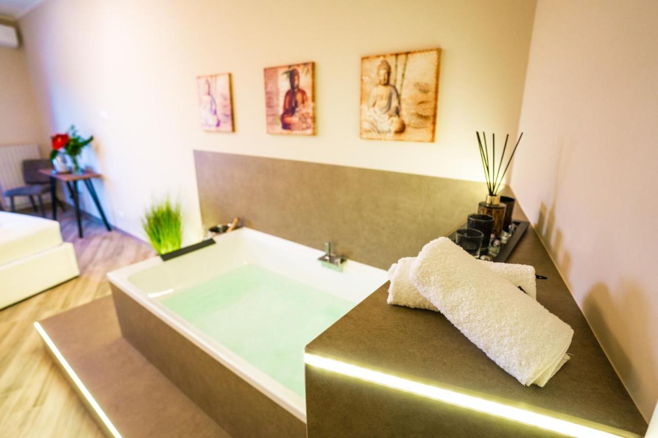 Etnic Suite Monopoli Bagian luar foto