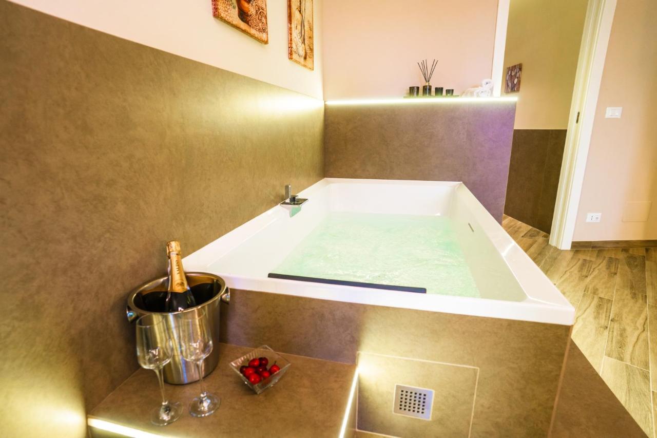 Etnic Suite Monopoli Bagian luar foto