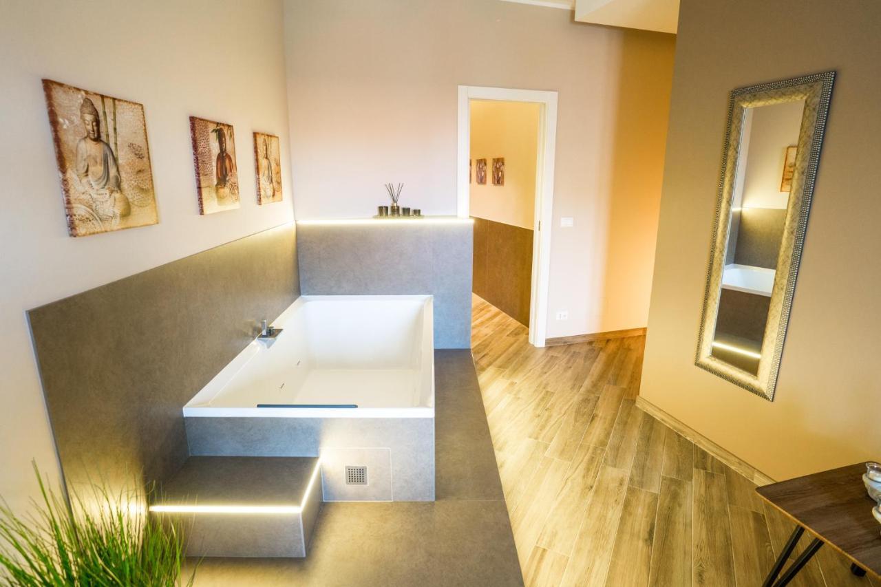 Etnic Suite Monopoli Bagian luar foto