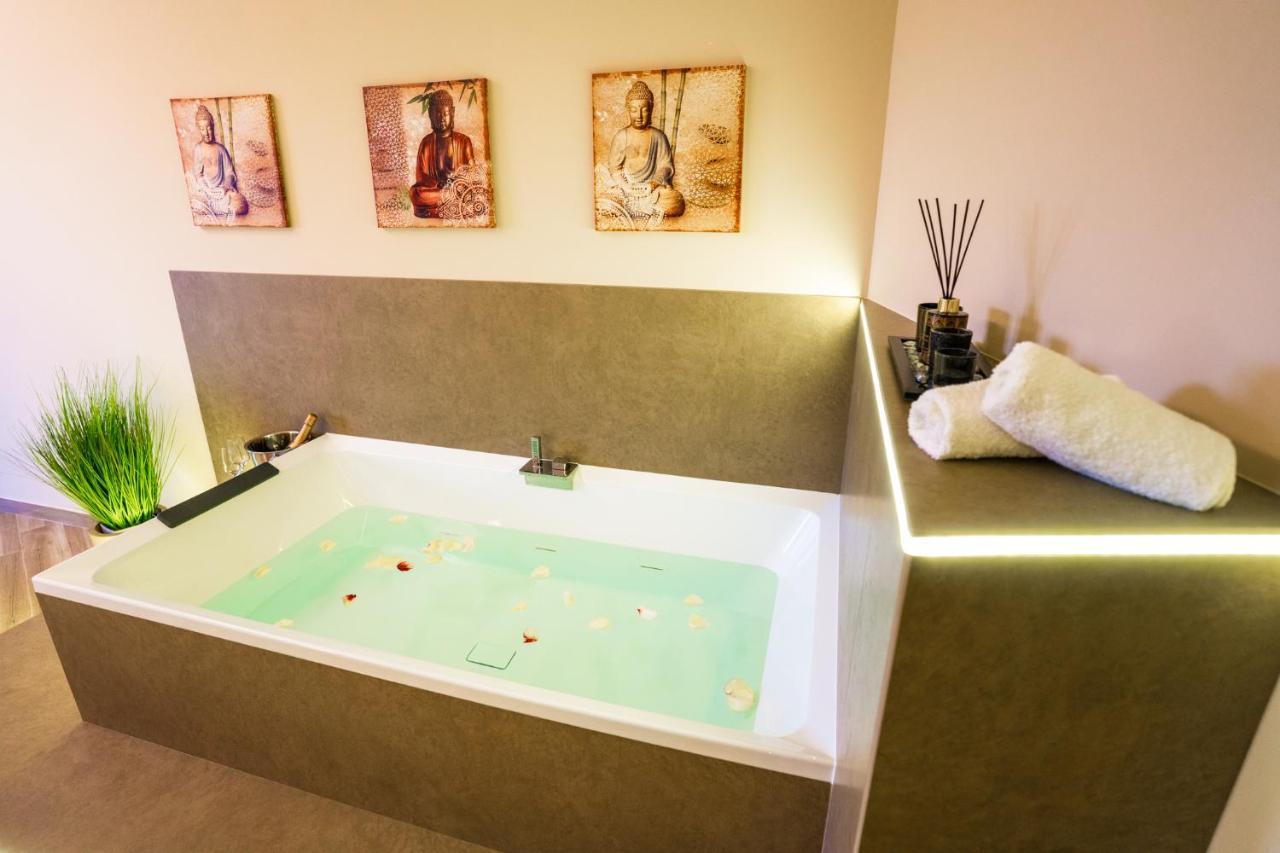 Etnic Suite Monopoli Bagian luar foto