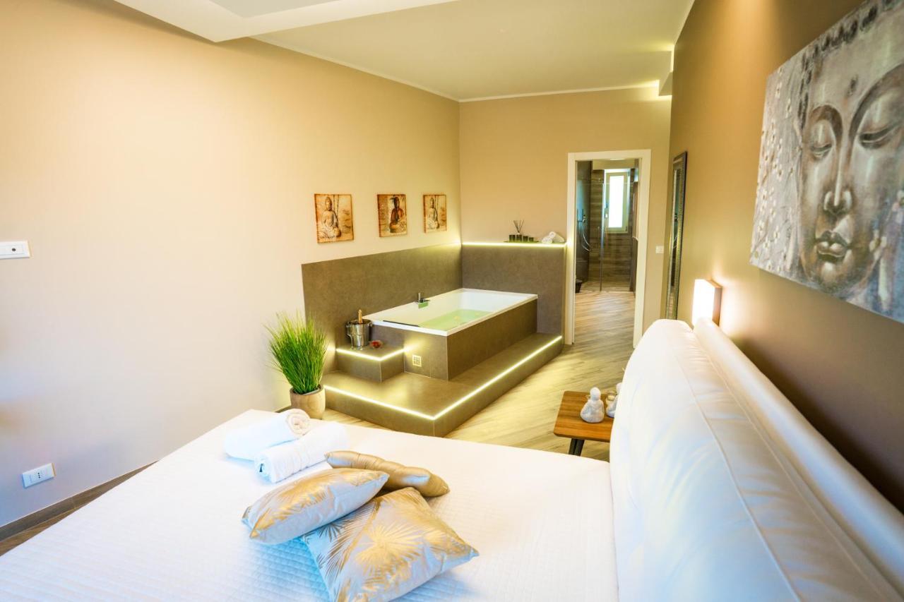 Etnic Suite Monopoli Bagian luar foto